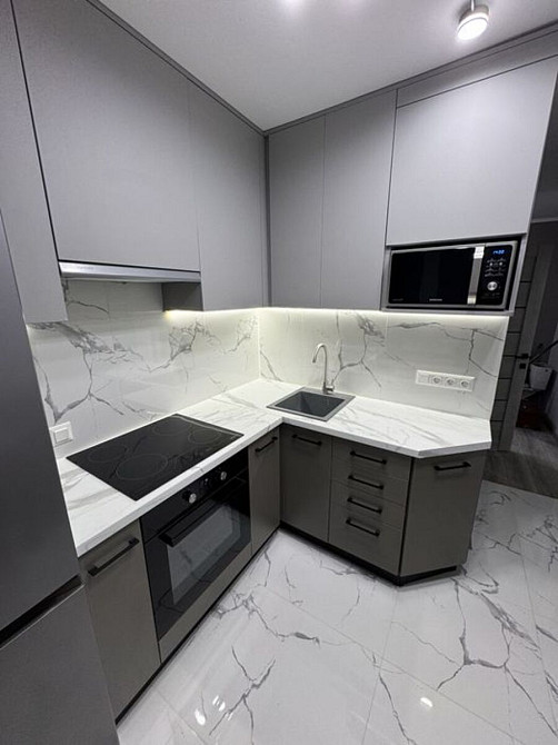 Продаж 1-к квартира вулиця Вишгородська Оболонь вторинка Київ - зображення 1