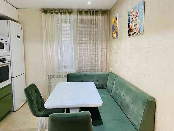 Продаж сучасної стильної квартири в самому центрі міста. Черкассы