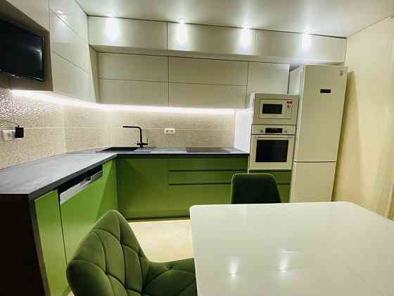 Продаж сучасної стильної квартири в самому центрі міста. Черкассы