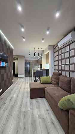 Продам 2-х комнатную квартиру новострой Победа/ Набережная Победы Дніпро