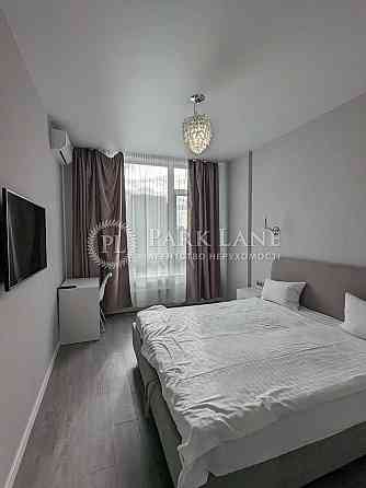 Продаж квартири з ремонтом Маккейна Кудрі Івана 7 Central Park Печерск Київ