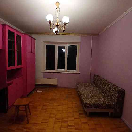 Квартира поруч з метро Лукянівська Київ