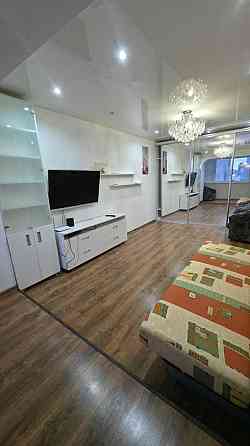 Вільна. Пимоненко, 14. Лук'янівка. 3 роздільні кімнати. Київ