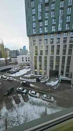 Вільна. Пимоненко, 14. Лук'янівка. 3 роздільні кімнати. Київ