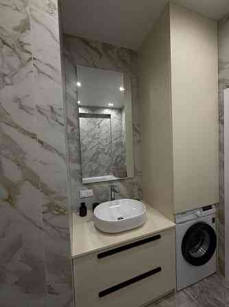 2 кімнатна квартира в ЖК Henesi House (вул. Нагірна 18/16) Киев