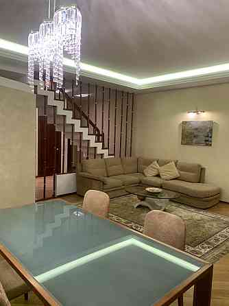 Без комісійних! Завжди є світло! Історичний центр Киев