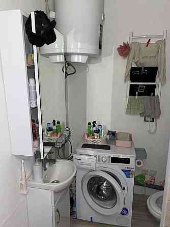 Здам компактну студію Індустріальний міст (метро Шулявська) власник Киев