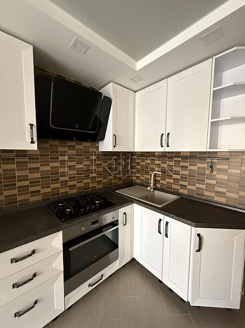 ЖЖ Щасливий Соборна 10 Б Петропавлівська Борщагівка Петропавлівська Борщагівка - зображення 4