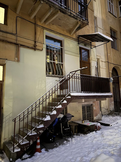 Центр Львова квартира під БІЗНЕС індивідуальний вхід з подвірʼя 34м2 Львов - изображение 1