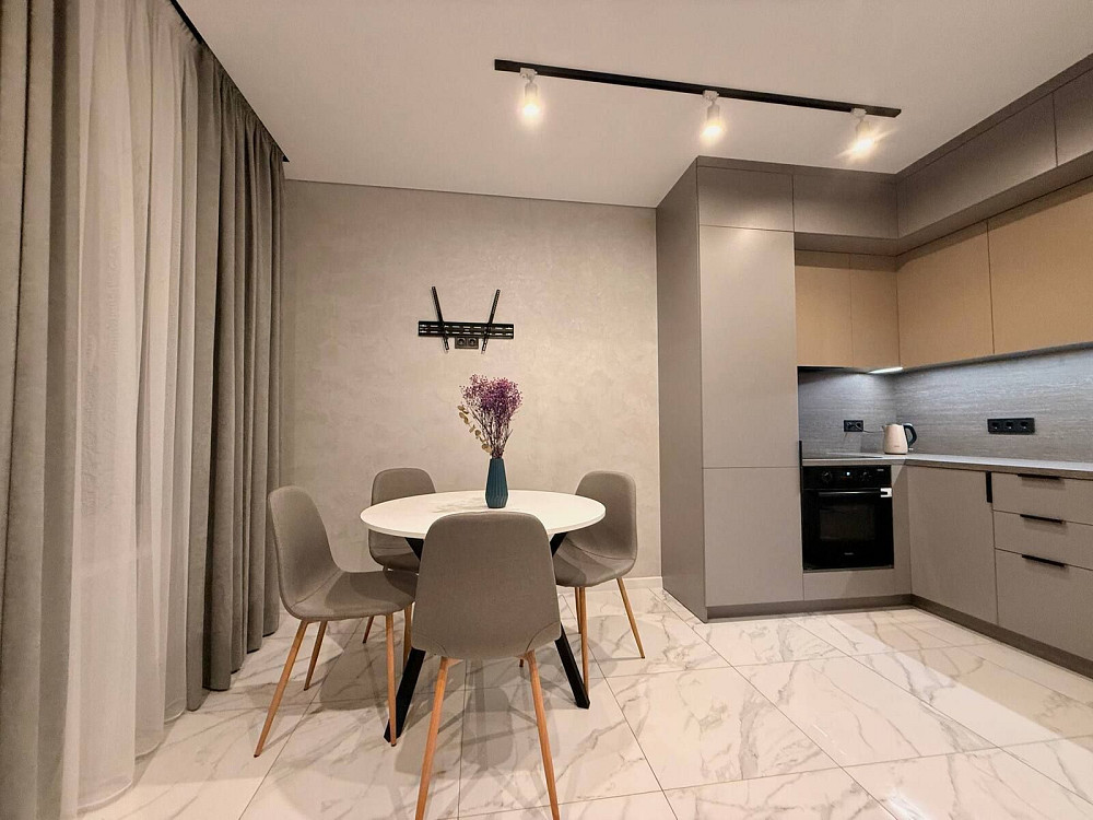 Квартира з якісним ремонтом по типу таунхауса Білогородка Білогородка (Київська обл.) - зображення 2