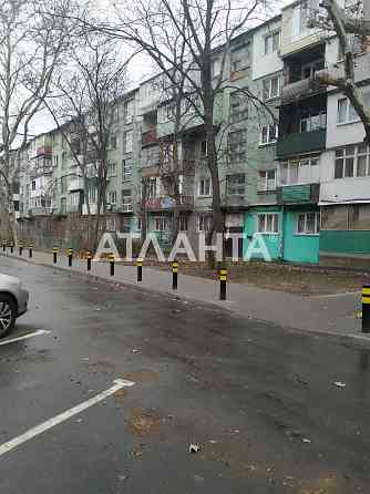 3х комн  70 кв м Район 1 станции Люстдорфская дор ул. К.-Заводскаая Одеса