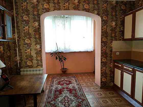 Позняки метро 12 хвилин пішки Продаж 1 -кім квартири гарний стан Київ