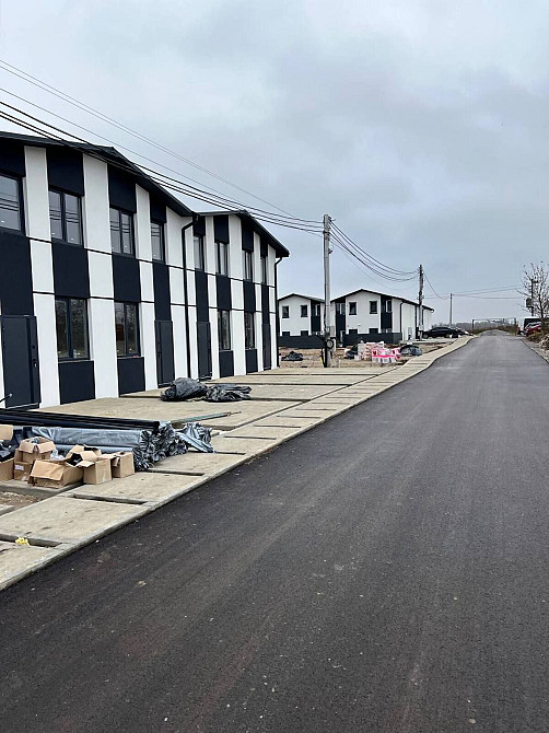 Квартира по типу таунхауса 2 поверхи + двір 12 м.кв Білогородка (Київська обл.) - зображення 2