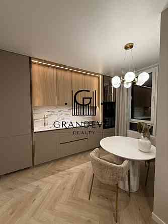 Продаж двокімнатної квартири з ремонтом в ЖК Центральний 2, Ірпінь Ірпінь