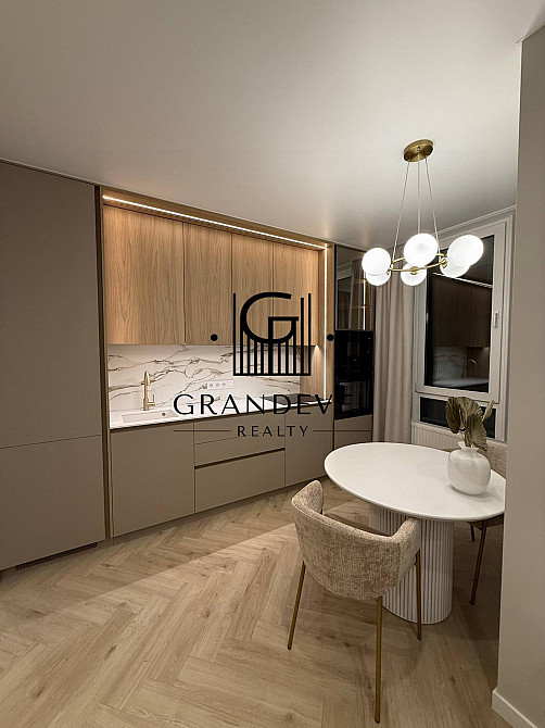 Продаж двокімнатної квартири з ремонтом в ЖК Центральний 2, Ірпінь Ірпінь - зображення 1