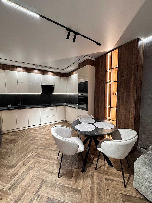 Оренда 1к квартири з терасою, Avalon Чорновола, перша здача, 1200$ Львов - изображение 7