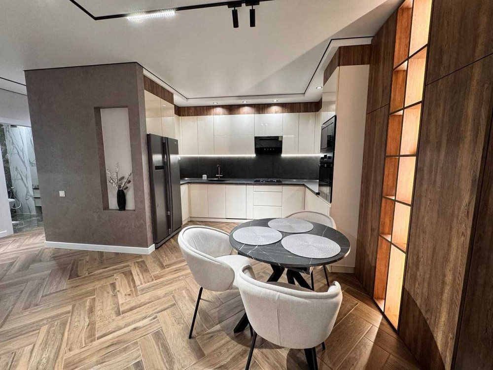 Оренда 1к квартири з терасою, Avalon Чорновола, перша здача, 1200$ Львов - изображение 1