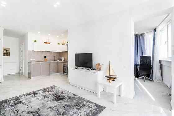 Оренда видової квартири 54м2 в ЖК Парк Стоун 12 поверх парк Наталка Киев