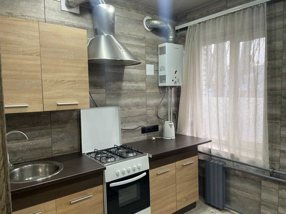 Квартира на длительный срок 95 квартал Кривой Рог - изображение 5