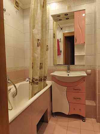 Здам 3-х кімнатну біля метро Мінська. Киев