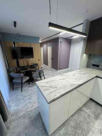 Пропонуємо вам 3х кімнатну квартиру в центрі з сучасними ремонтом! Хмельницкий