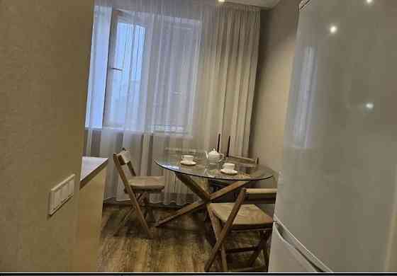 Продам 3 км/ вул. Нескорених/ 16 этажка/ с ремонтом Харків