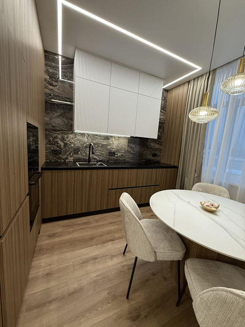 Продам двухкомнатную квартиру Кадорр Сити с ремонтом Одесса - изображение 1