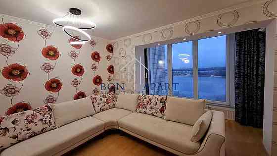 Оренда видової 3-х кімнатної квартири з панорамою на Дніпро Киев