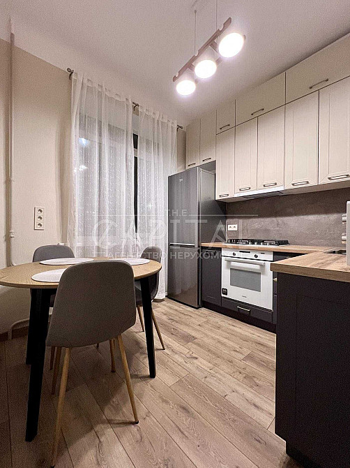 Оренда 2к квартири Генерала Алмазова 50м2 Печерськ Арсенальна Киев - изображение 1