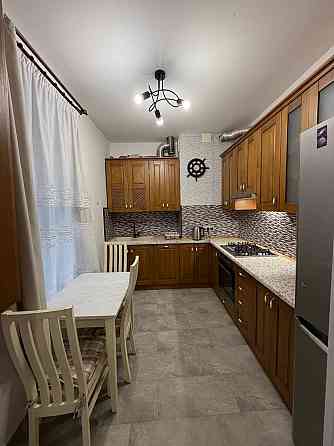 Оренда 2 кім. квартири + кухня-вітальня вул. Площа Липнева Львов