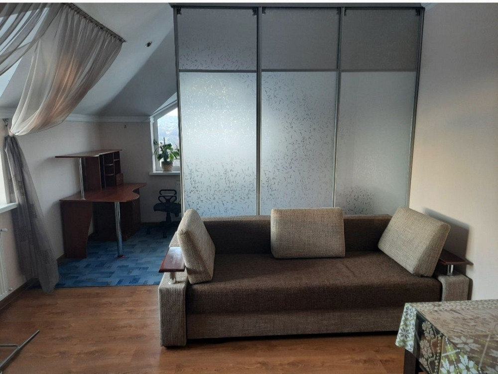 Здається 2-х кімнатна в Центрі  р-н Сторожинецької Чернівці - зображення 8