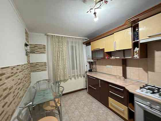 Здається в оренду 3-к квартира по вулиці Галицька, 2А, село Угринів Старий Угринів