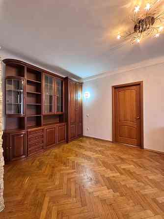Оренда 2х кімн вул. Донецька Киев