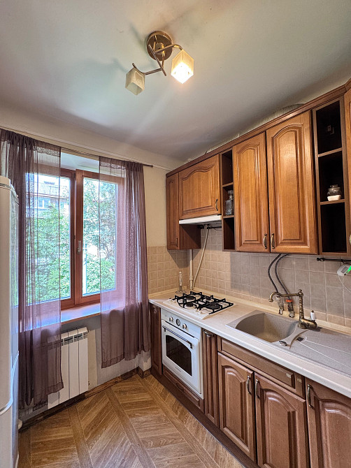 Оренда 2х кімн вул. Донецька Киев - изображение 2