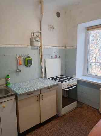 Центр. Оренда , березовий сквер 2х кв.,середній пов, гарний стан. Полтава