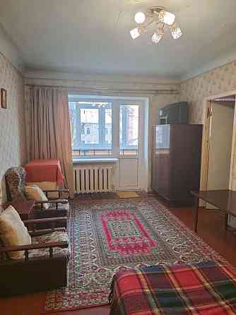 Центр. Оренда , березовий сквер 2х кв.,середній пов, гарний стан. Полтава