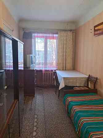 Центр. Оренда , березовий сквер 2х кв.,середній пов, гарний стан. Полтава