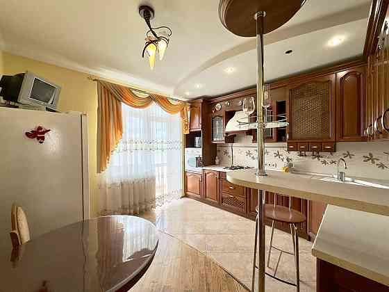 Здам 3х кімнатну квартиру в центрі! Хмельницкий