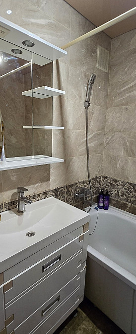 Продається трикімнатна квартира з меблями та побутовою технікою. Александрия (Ровенская обл.) - изображение 6