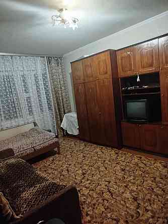 здається квартира.Райдужний масив Киев