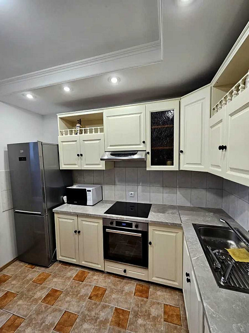 Аренда!Прекрасная двух комнатная квартира на Дарницком районе Киев - изображение 1