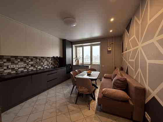 Терміновий продаж 3-х кімнатної квартири вул.Соборна 283 Rivne