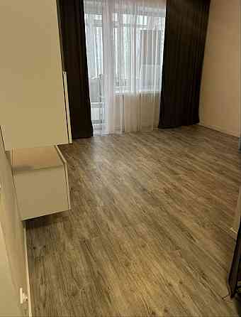 Новинка продаж 1 кім квартири більшоі площі з ремонтом 