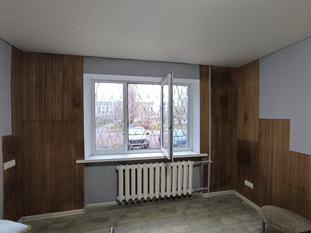 Продам 1 комнатную квартиру на 12 квартале, р-н ТЦ Терра, 12 квартал Днепр - изображение 1