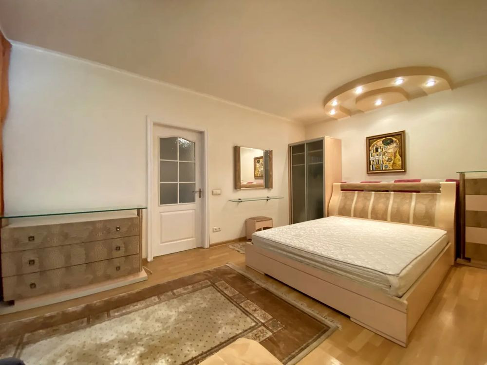 Метро пішки. Продаж чотирикімнатної квариири в Києві Київ - зображення 1