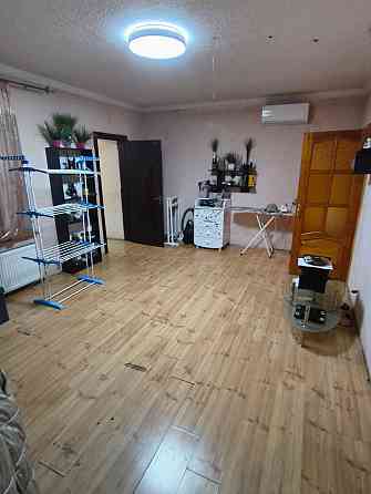 Продам часть кирпичного дома в центре. Грушевского,3 Дніпро