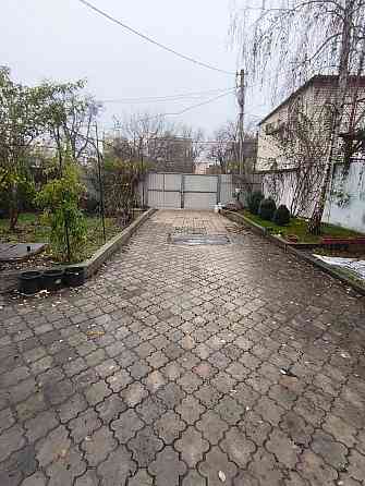 Продам часть кирпичного дома в центре. Грушевского,3 Дніпро