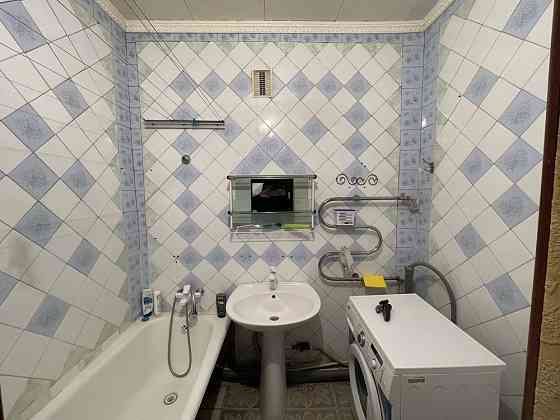 Продам квартиру в центрі міста Лозова