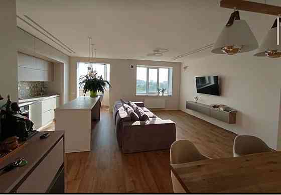 Продаж 4к квартири 137 кв. м, Житомир на вул. Євгена Рихліка 11А Житомир