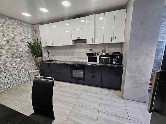 Продам двухкомнатную квартиру в городе Черноморск Чорноморськ